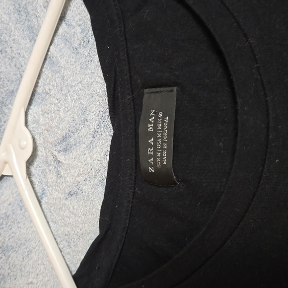 Zara Men Studded Crew Neck Tee/ T- Shirt Size M - Picture 2 of 3